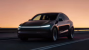Kredit Jangka Panjang Tesla