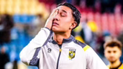 Pemain keturunan Luke Vickery