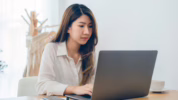Desktop All-in-One garansi on-site