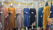 Tren baju seragam Lebaran keluarga