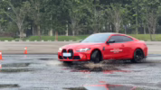 Teknik mengemudi aman BMW Safety Driving Masterclass