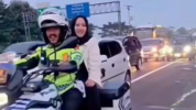 Pemudik tertinggal di Tol Cipali