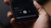Pengalaman mendengarkan lagu di Android