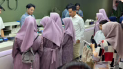 Gibran belanja baju Lebaran bareng anak panti