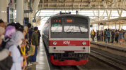 Layanan KRL Cikarang Line