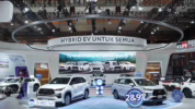 Cara jaga baterai mobil hybrid
