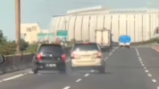 insiden senggolan mobil di Tol Kemayoran