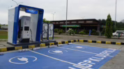 Mobil listrik baterai sodium-ion