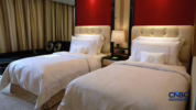Kemewahan Kamar Tidur Trans Hotel Jakarta