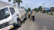 Bahaya menyalip dari kiri