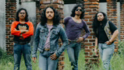 album baru Black Horses
