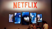 serial Netflix Night Shift for Cuties