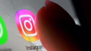 Instagram error saat demo mahasiswa
