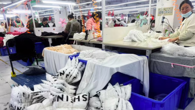serbuan produk murah China