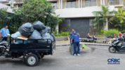 pemindahan barang eks Hotel Sultan