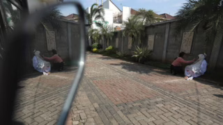teror pocong di Indonesia