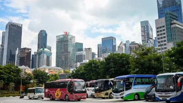 gaji supir bus di Singapura