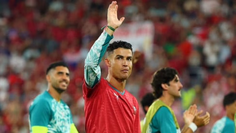 emosi Cristiano Ronaldo Portugal lolos perempat final