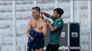 tubuh kekar John Herdman