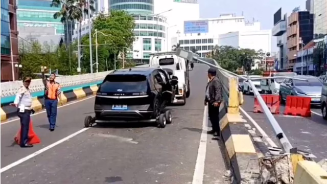kecelakaan Hyundai Ioniq 5 di Antasari