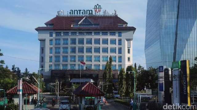 Emisi Karbon ANTAM