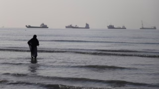 blokade Selat Hormuz