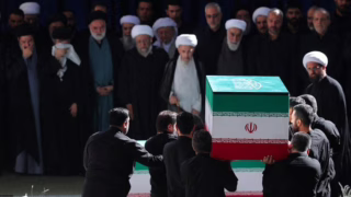 pemakaman Ayatollah Ali Khamenei