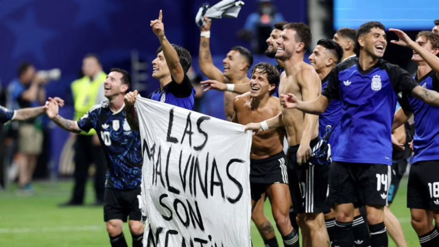 sanksi FIFA Argentina vs Inggris