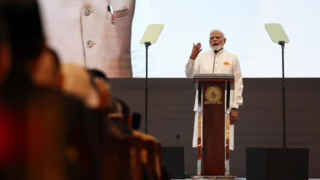 pidato perdana Narendra Modi di DPR