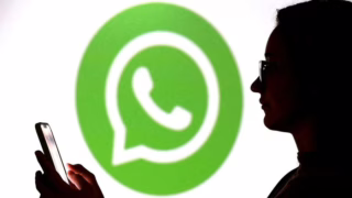 tanda WhatsApp disadap dari jauh